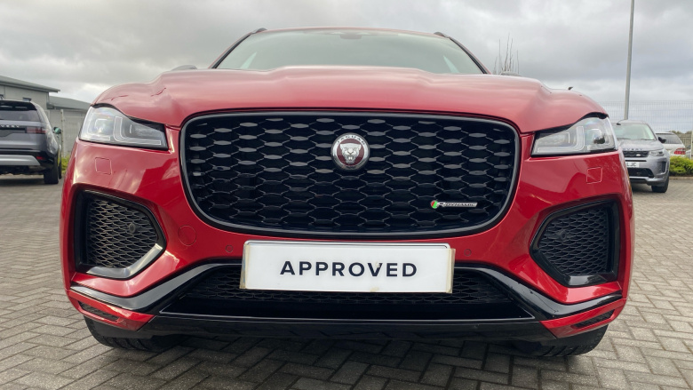 Jaguar F-Pace 2.0 D200 R-Dynamic Black 5dr Auto AWD Diesel Estate